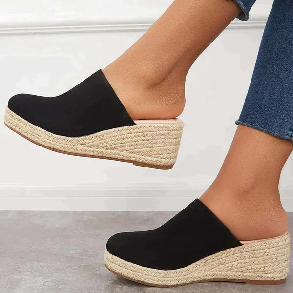 Marga - Elegante Sandalen mit geflochtenem Keilabsatz