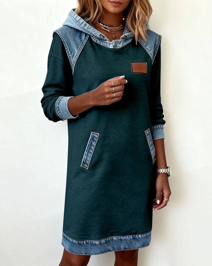 Annika - Kapuzenkleid mit Kontrastpaneelen