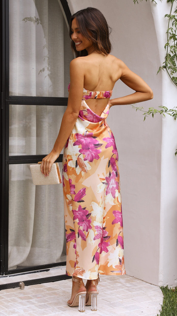Rückenfreies Böhmisches Kleid