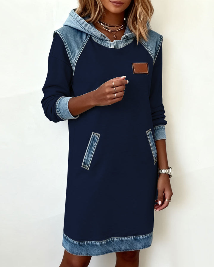 Annika - Kapuzenkleid mit Kontrastpaneelen