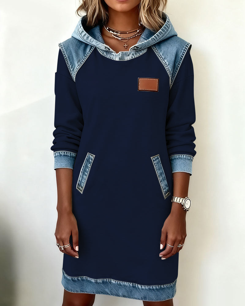 Annika - Kapuzenkleid mit Kontrastpaneelen