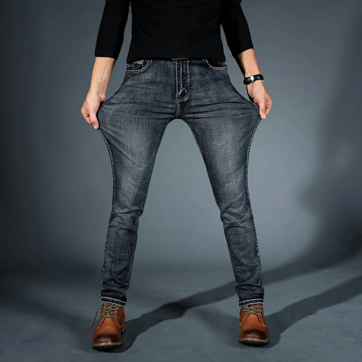 Sergiu Prämie Dehnung Jeans