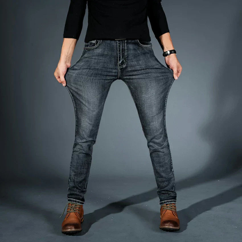 Rian Moderne elastische Jeans