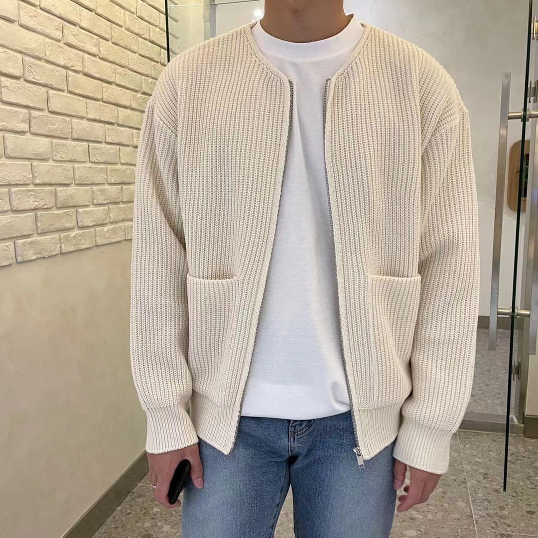 Trendige Strickjacke