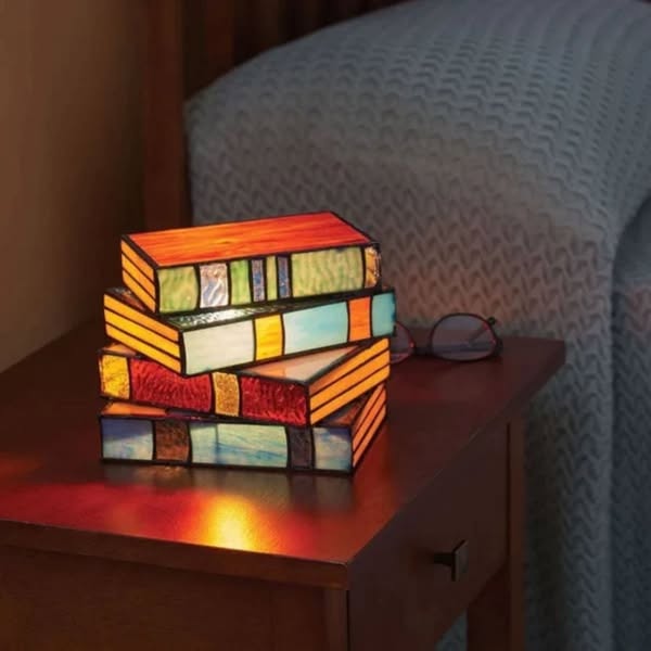 Bücherlampe – Beleuchtung und Kreativität in Harmonie