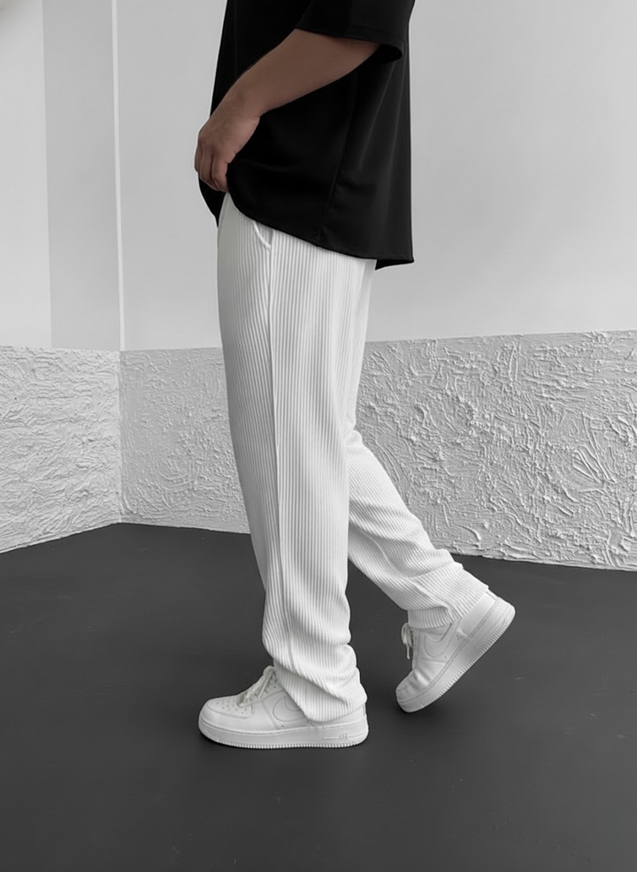 Eliezer Bequeme Cord Hose