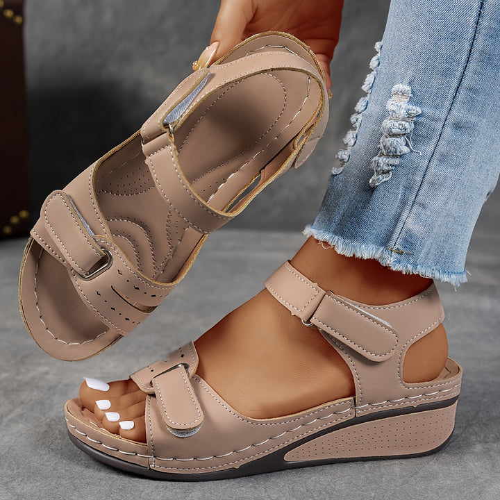 Johanna - Bequeme orthopädische Sandalen