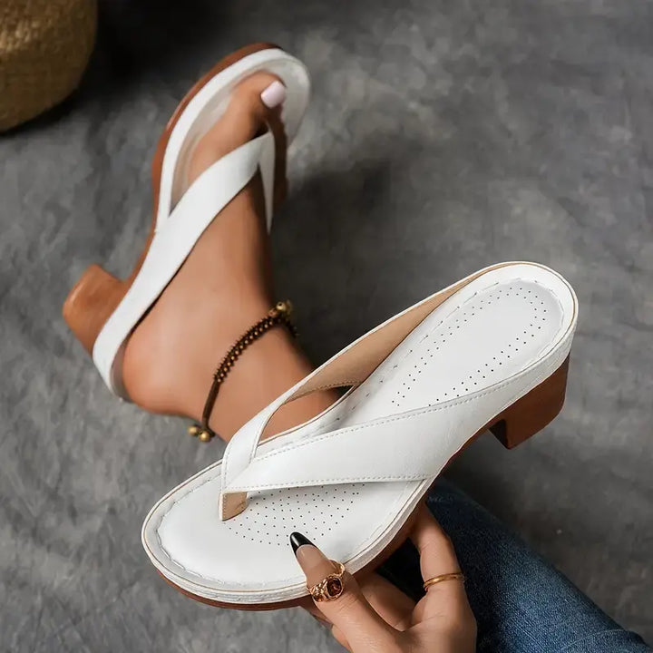Saskia - Orthopädische Slipper mit Absatz