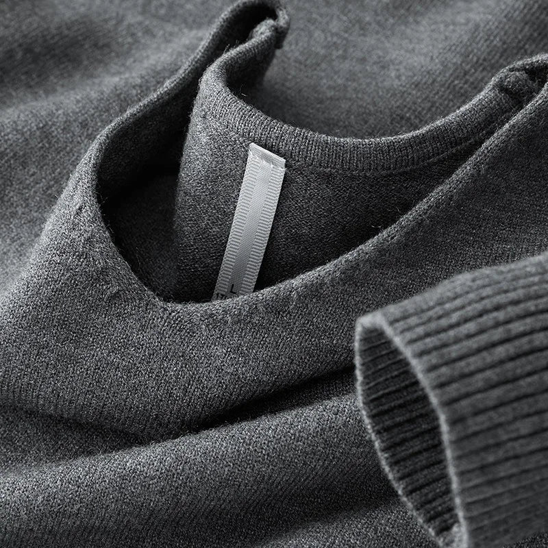 POLAMIA V PULLOVER