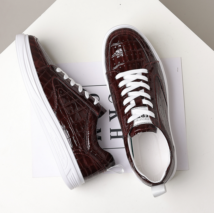 Nadine Zürich™ - LuxeStep Elegance Sneaker