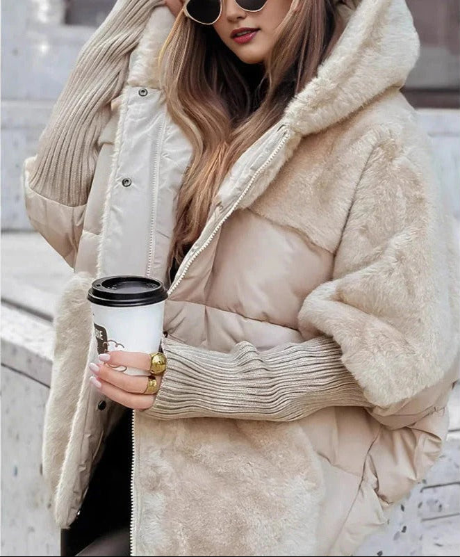 LENA - Stylische Daunenjacke mit Kapuze